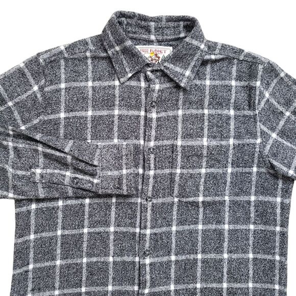 Free Panet Flannel Shirt Mens Medium Gray Plaid Long Sleeve Button Up NWT - Picture 1 of 11